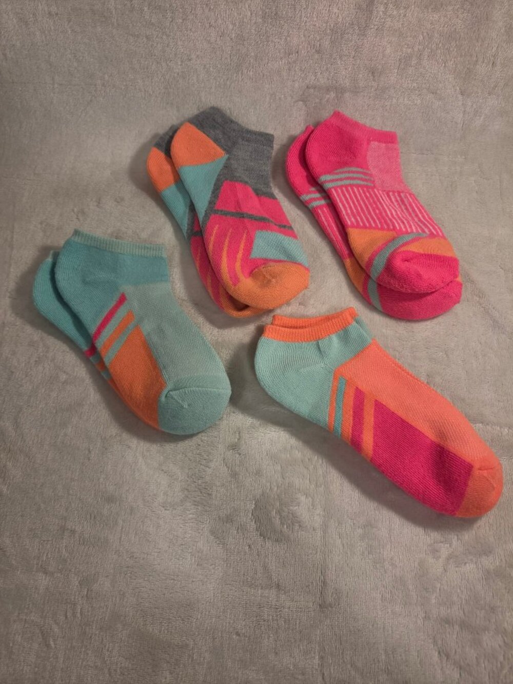 Girls Low Cut Ankle Socks, Striped Multicolor, One Size, 4 Pairs